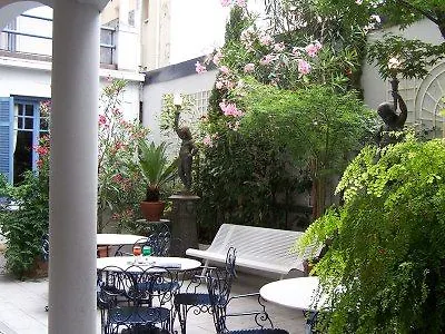 Hotel Gloria & Avenue 3*