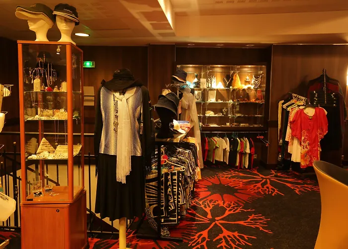 فندق Gloria & Avenue