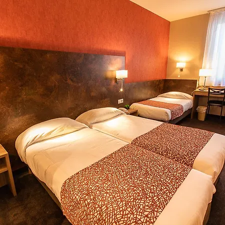 Gloria & Avenue Hotel 3*