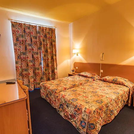 Hotel Gloria & Avenue 3*