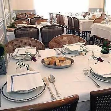 Hotel Gloria&avenue 3*