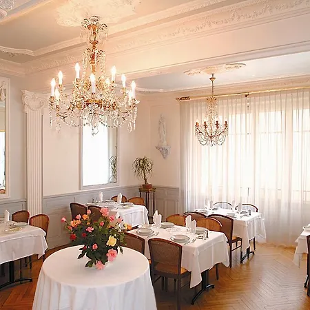 Szálloda Gloria & Avenue 3*