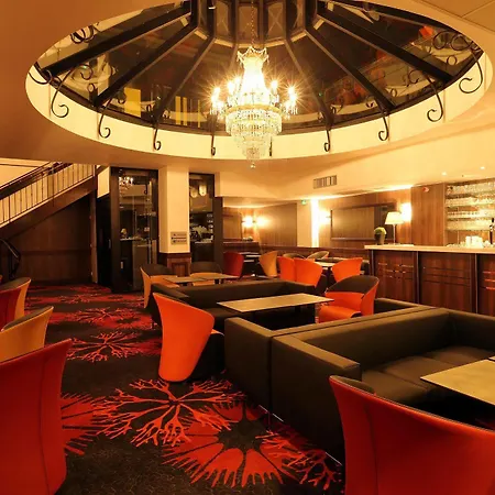 Отель Gloria & Avenue 3*
